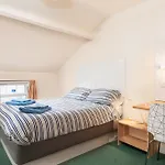 Royal Discovery 3*