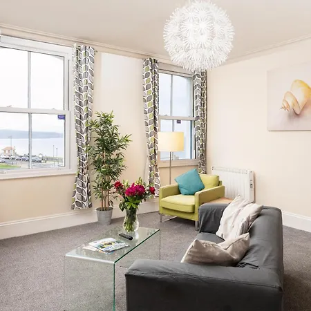 Royal Discovery 3* Whitby