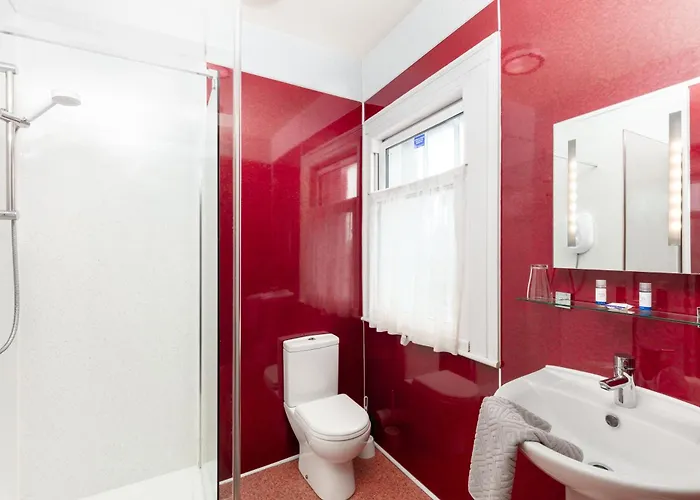 Guest house Royal Discovery 2*