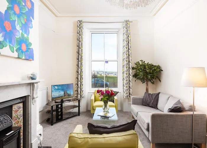 Royal Discovery Guest house Whitby