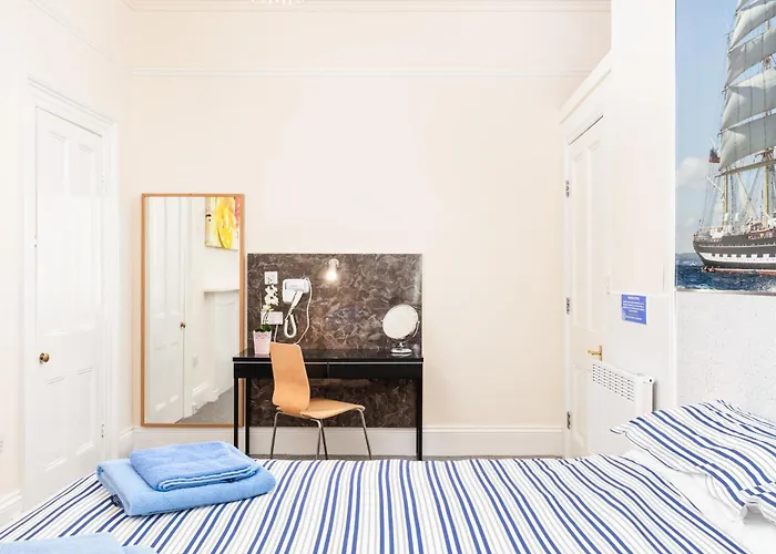 Royal Discovery Guest house