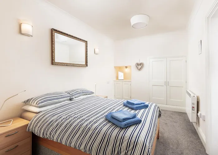 Guest house Royal Discovery Whitby